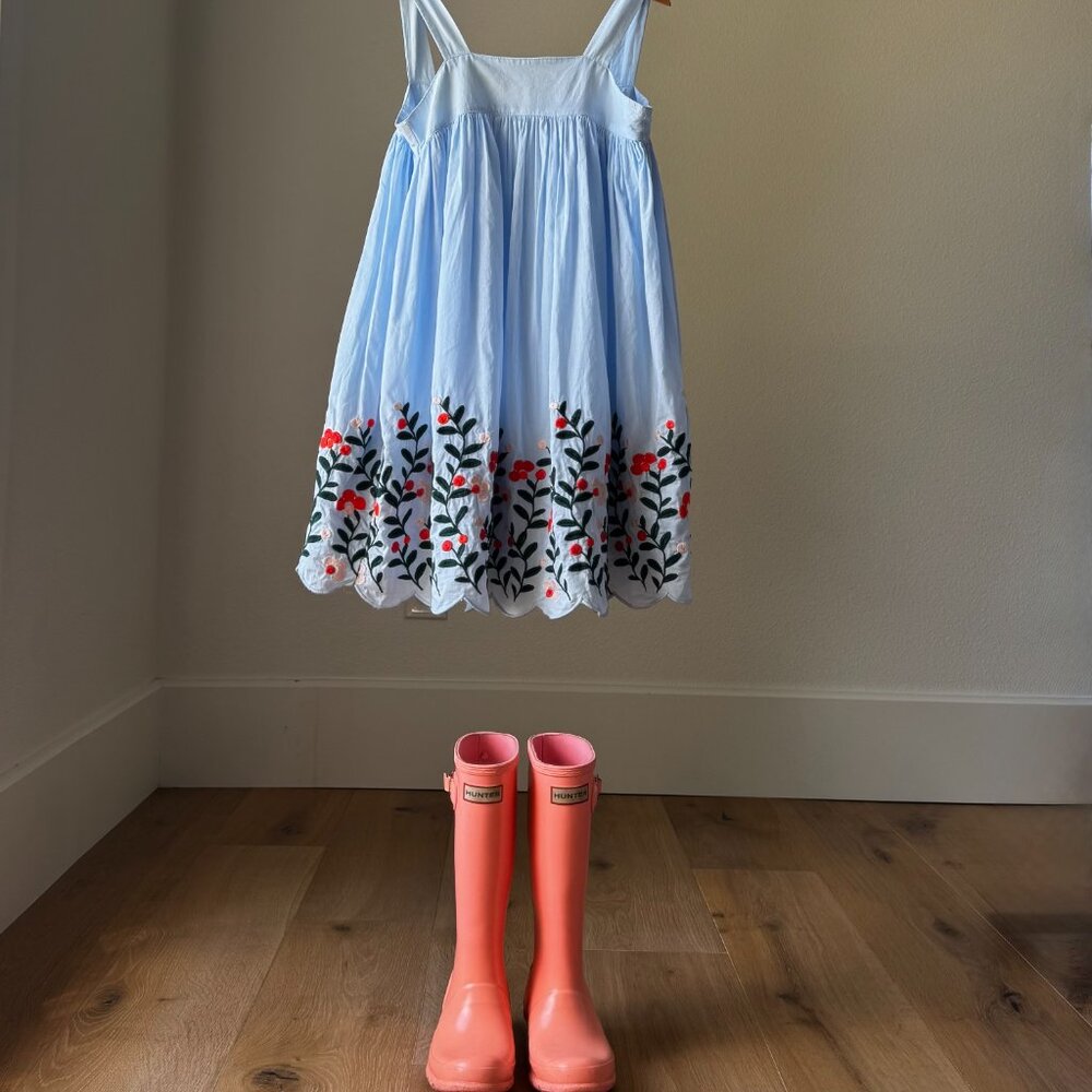 Janie & Jack Floral Border Dress Size 5 – Lined Casual Luxury, Small Stain